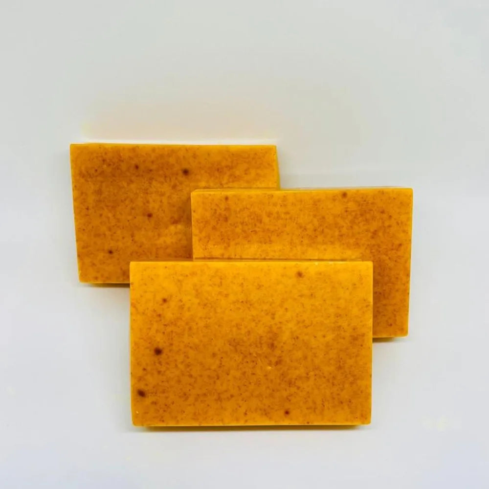 100g de sabonete artesanal de cúrcuma, sabonete de ácido kójico de limão, sabonete facial e de banho